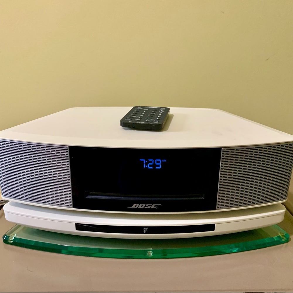BOSE WAVE MUSIC SYSTEM IV WAVE SOUNDTOUCH GLASS STAND bluetooth